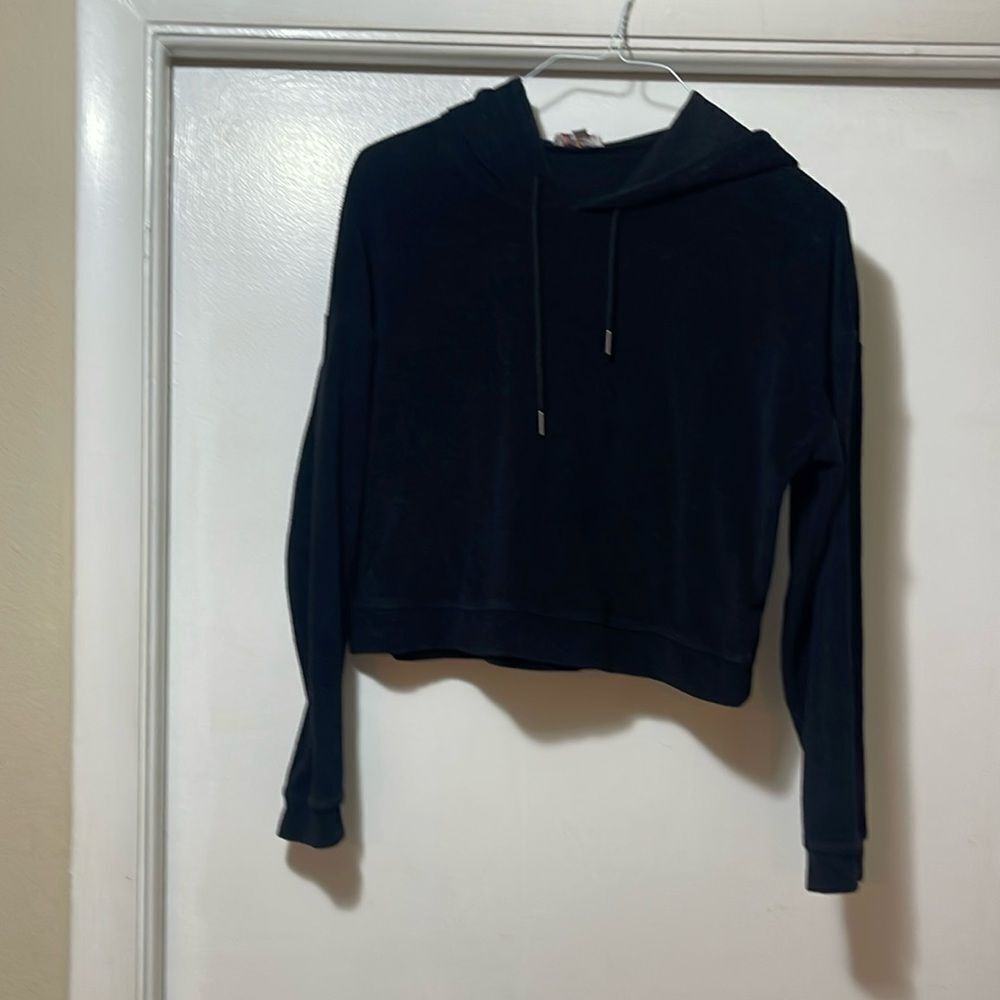 Wayf’98 crop top hoodie size extra small